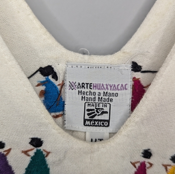 Mexican embroidered tunic people happy gathering one size woman's throw over - Picture 4 of 6